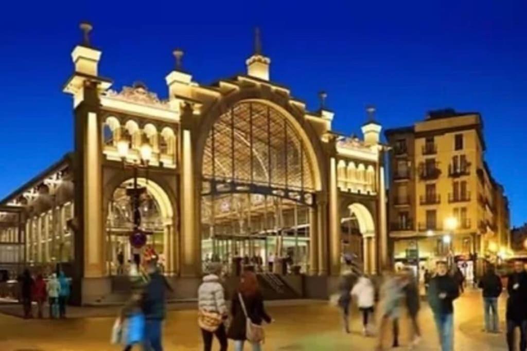 Acogedor Apartamento Con Acabados Primera Calidad سرقسطة المظهر الخارجي الصورة